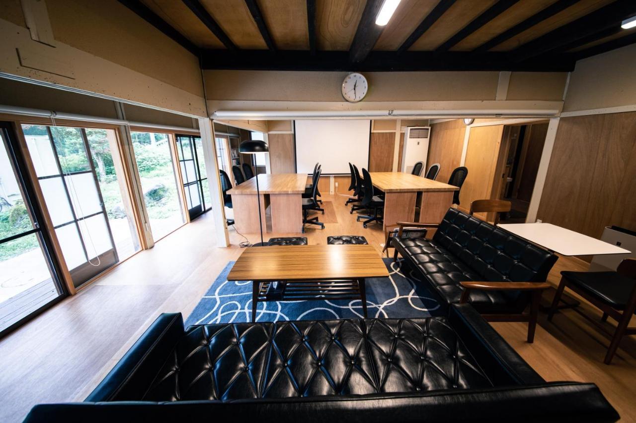 山の中の一棟貸切宿 五番地 Nambu (Yamanashi) Extérieur photo